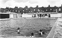 Open-air swimming bath, Millwall Recreation Ground